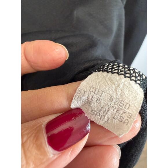 Patagonia Capilene Midweight Base Layer 1/4 Zip Pullover Top Black Women's M - Picture 8 of 8